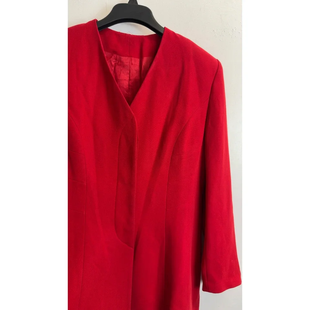 Vintage Red Suit Set Women's 10 V-neck Longline Blazer and Pencil Skirt Red